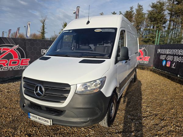 Mercedes-Benz Sprinter 2021 378081735
