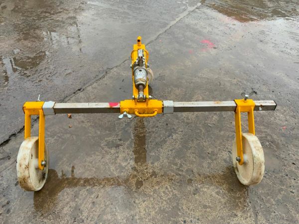 PROTEUS  MAN HOLE LIFTING LIFTING FRAME.....128 378090743