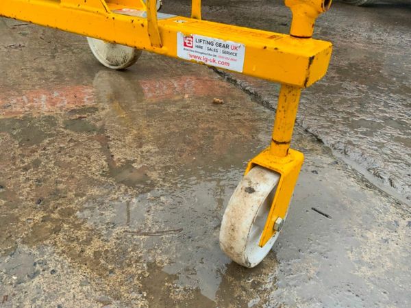 PROTEUS  MAN HOLE LIFTING LIFTING FRAME.....128 378090735