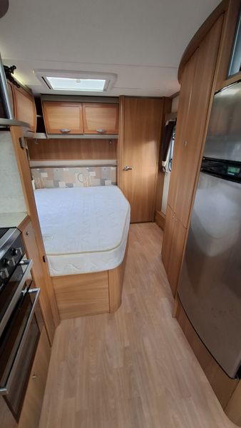 Swift Conqueror caravan 378019990