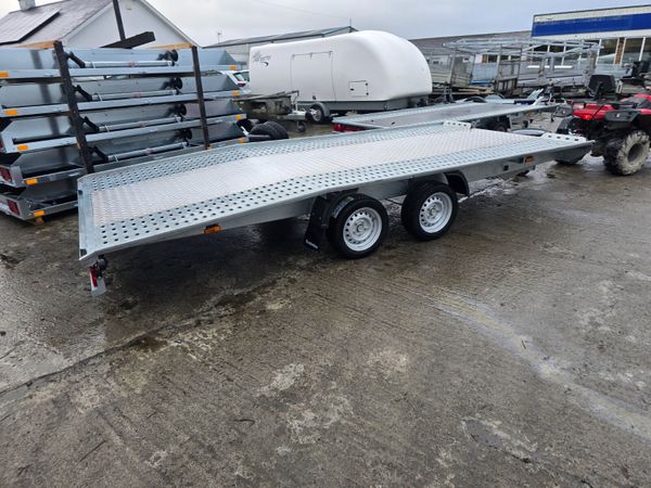 CAR TRANSPORTER 378160949