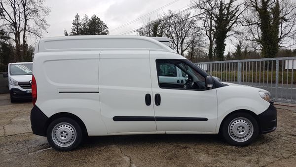 Fiat Doblo FRIDGE 1.6 6 SPEED 80KM VAT INVOICE 378173489