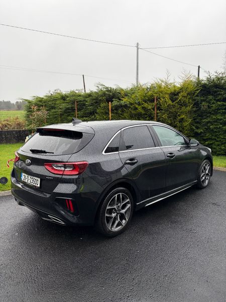 211 Kia Ceed GT-Line Commerical - Immaculate 378175877