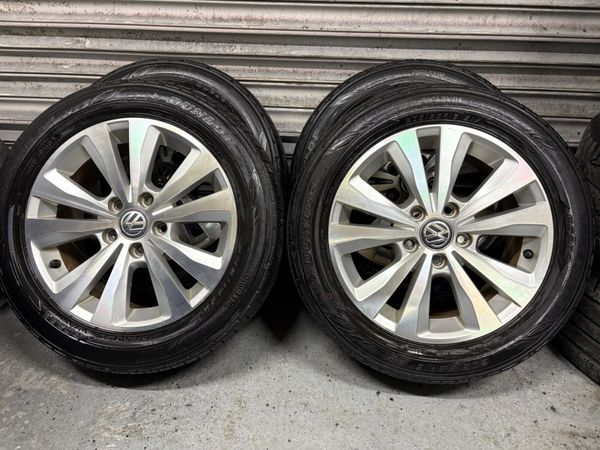 Volkswagen Golf Alloys 16” 378277849