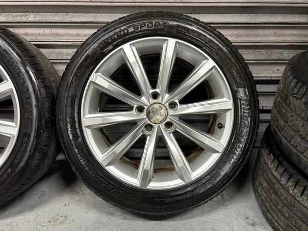 Volkswagen Passat Highline Alloys 378278073