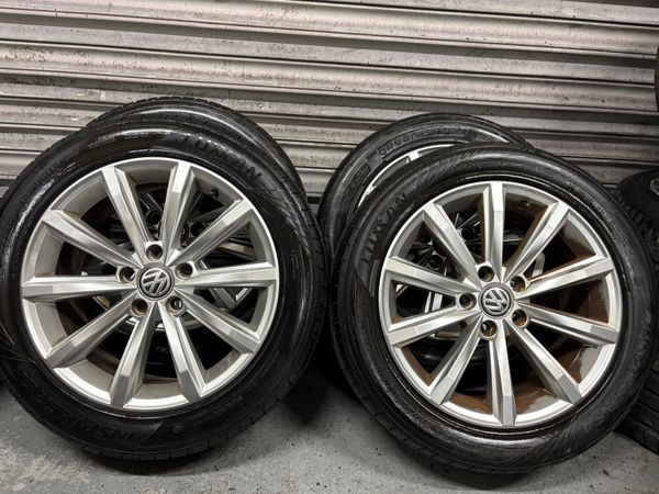 Volkswagen Passat Highline Alloys 378278077