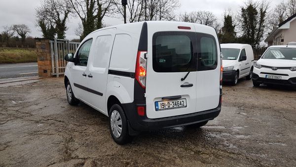 Renault Kangoo 2019 AS NEW VAT INVOICE 378343410