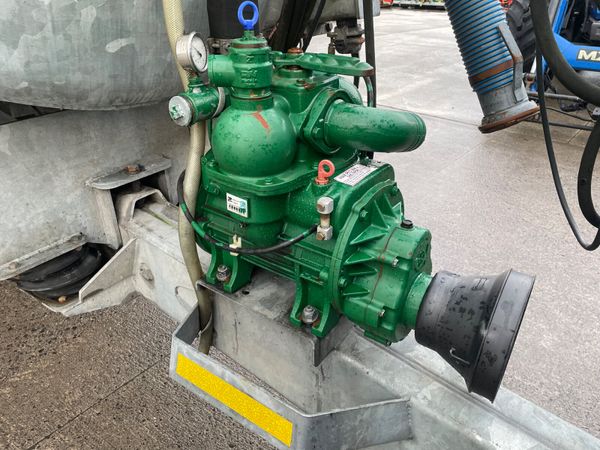 2019 Major 2250G Tanker with Trailing Shoe 378374440