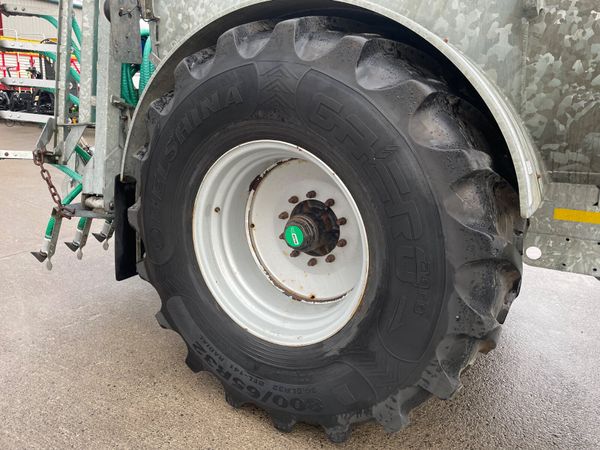 2019 Major 2250G Tanker with Trailing Shoe 378374417