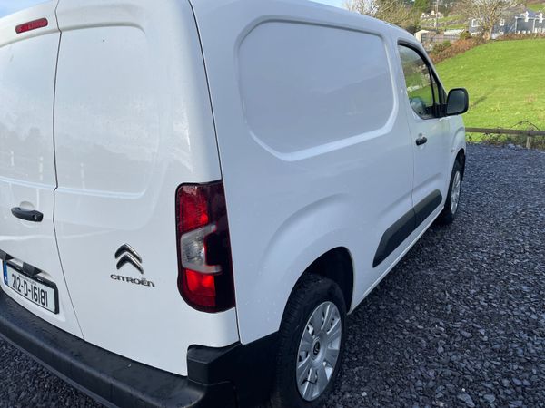 Citroen Berlingo 2021 378377342