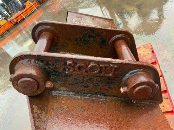 72"  SCOTT GRADING BUCKET.......65mm PINS ...001. 378381362