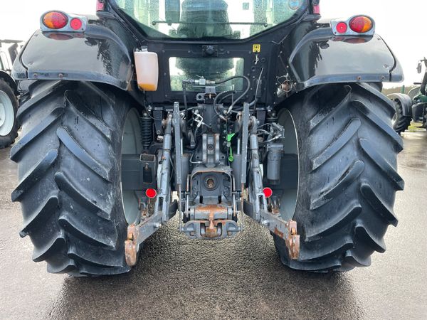 2016 Valtra N143 HiTech 378392443