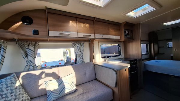 Bailey Pegasus Brindisi island bed caravan 378317221