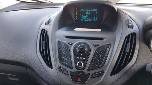 Ford Transit Courier 2015 TRENDLINE (((mint)))no v 378488392