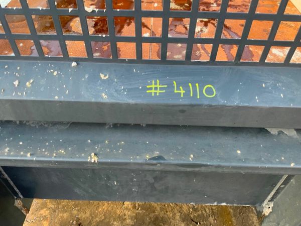 11ft DROP SIDE PLANT TIPPER BODY.........4110. 378521275