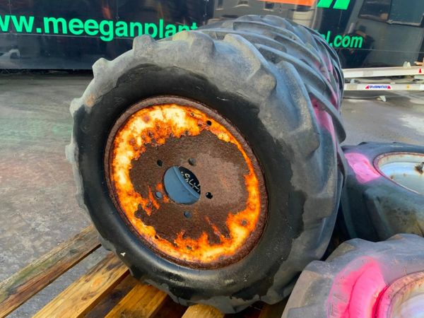 23 x 10:50 x 12"  AGRI LGP RIMS & TYRES.....3539. 378521296