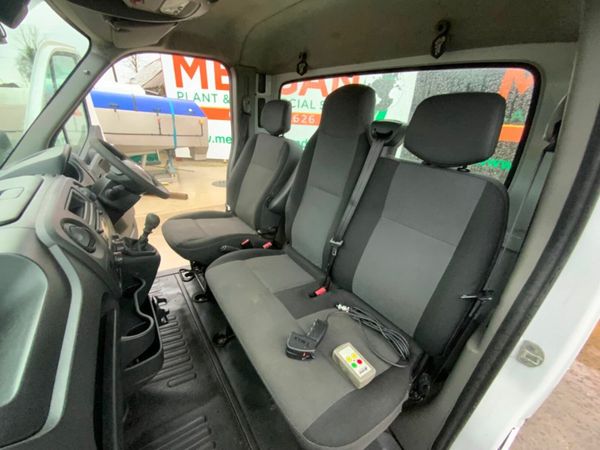 Nissan NV400 3500kg. BEAVERTAIL ALUMINIUM RECOVERY 378648315