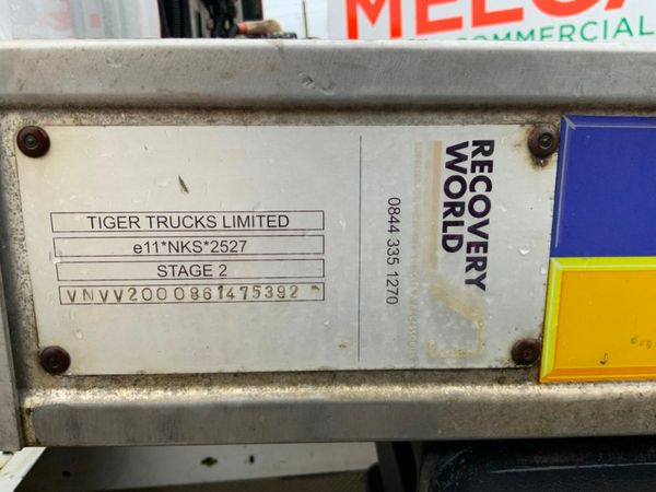 Nissan NV400 3500kg. BEAVERTAIL ALUMINIUM RECOVERY 378648317