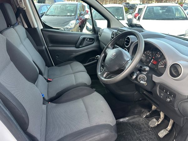 Peugeot Partner 1.6TDI DOE 3 SEATER PANEL VAN 378683023