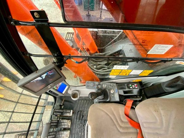 2018 HITACHI 490 LCH TRACK MACHINE.....8541 hrs. 378689013