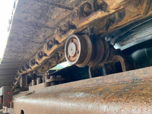 2018 HITACHI 490 LCH TRACK MACHINE.....8541 hrs. 378689029