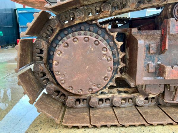 2018 HITACHI 490 LCH TRACK MACHINE.....8541 hrs. 378689031