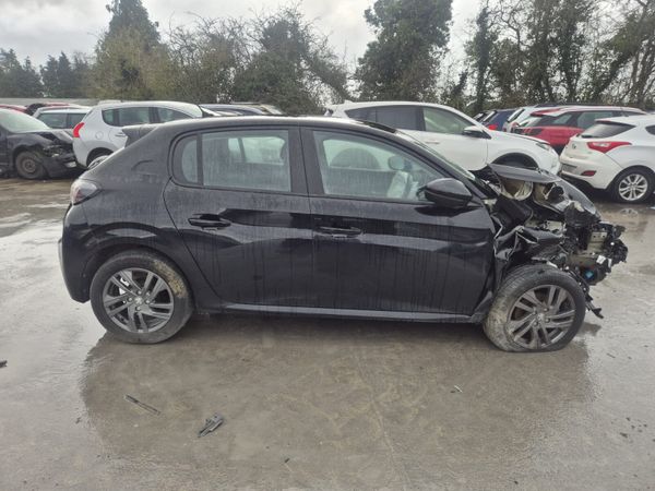2022 Peugeot 208 *Petrol 1.2* 378637545