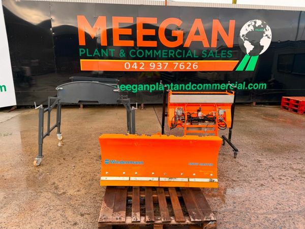 HAKO SWEEPER , SNOW PLOUGH / GRITTER ..239R 378795249