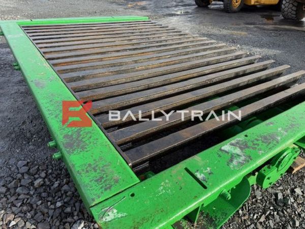 McCloskey Single Deck Livehead 378700481