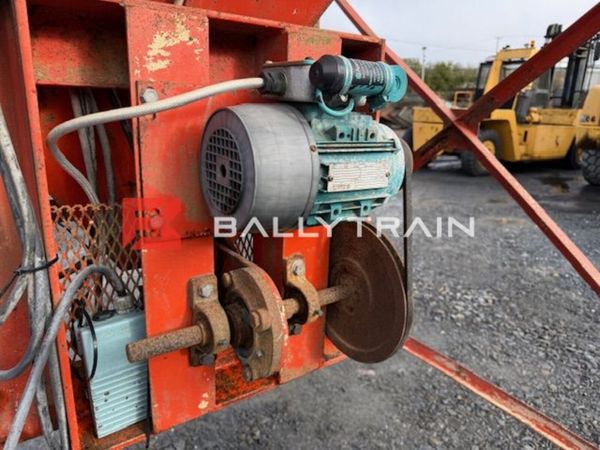 Single Feed Aggregate Hopper 378701461