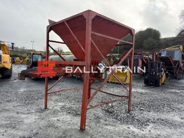 Single Feed Aggregate Hopper 378701438