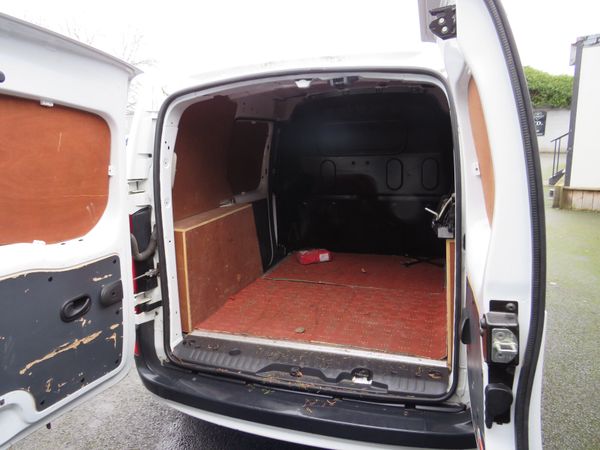 Mercedes-Benz CITAN VAN DIESEL IN WHITE 378710118