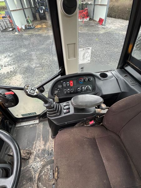 JCB TM320s 378714537