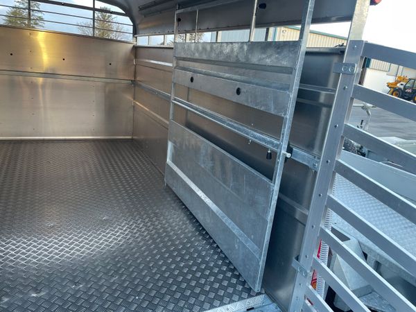 NEW Nugent 12x6 Cattle Trailer 378721589