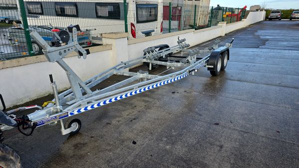 Boat trailers 378878795