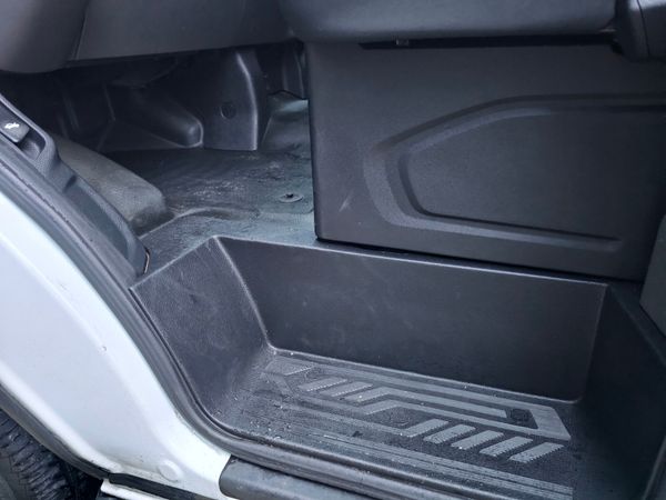 FORD TRANSIT CUSTOM // NEW DOE // WETBELT REPLACED 378834141