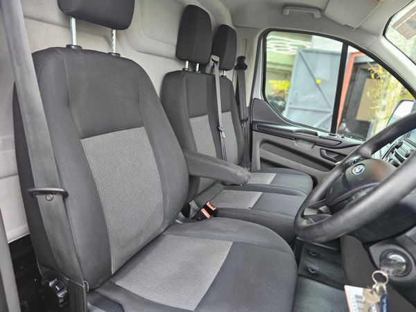 *DEPOSIT TAKEN* FORD TRANSIT CUSTOM // 2027 CVRT 378834317