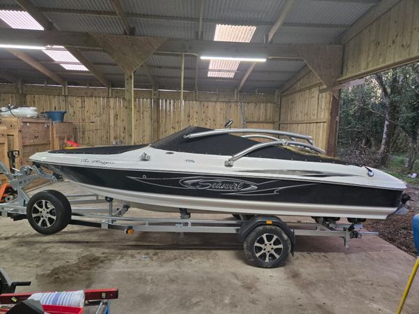 Boat trailers 378943119