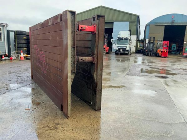 4.0mts x 2.0mts TRENCH BOX ASSEMBLY. 378957345