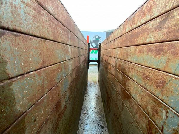 4.0mts x 2.0mts TRENCH BOX ASSEMBLY. 378957349