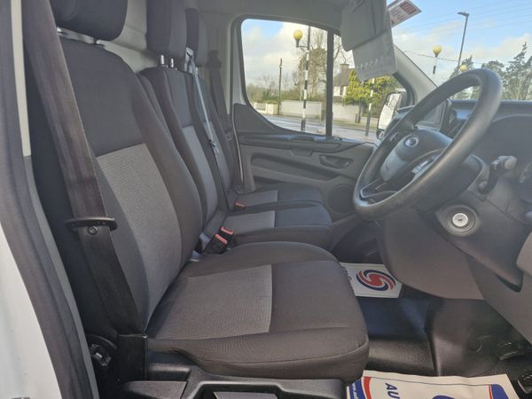 Ford Transit Custom 2022 379059954