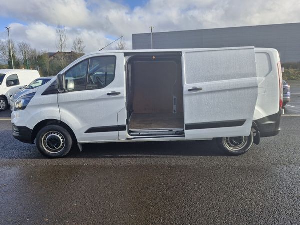 Ford Transit Custom 2022 379059964