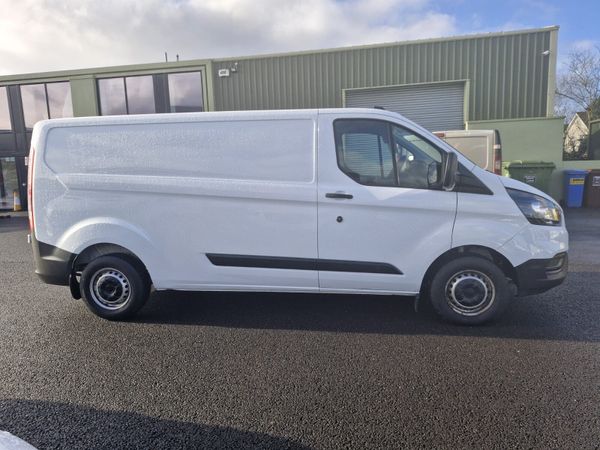 Ford Transit Custom 2022 379059994