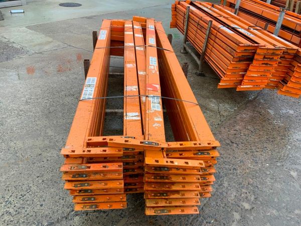 WAREHOUSE STORAGE / PALLET RACKING. 379060948