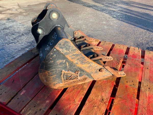 24" RHINOX DIGGING BUCKET.....30mm PINS.....713-1. 379071254