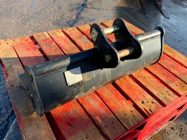 30" RHINOX GRADING BUCKET......30mm PINS......119. 379071200