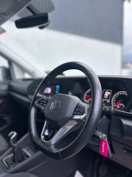 2023 Volkswagen Caddy / High spec 379089902