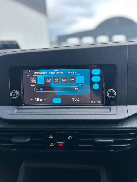 2023 Volkswagen Caddy / High spec 379089905