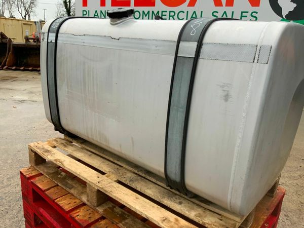 Man TGX FUEL TANK & CRADLE. 379091081