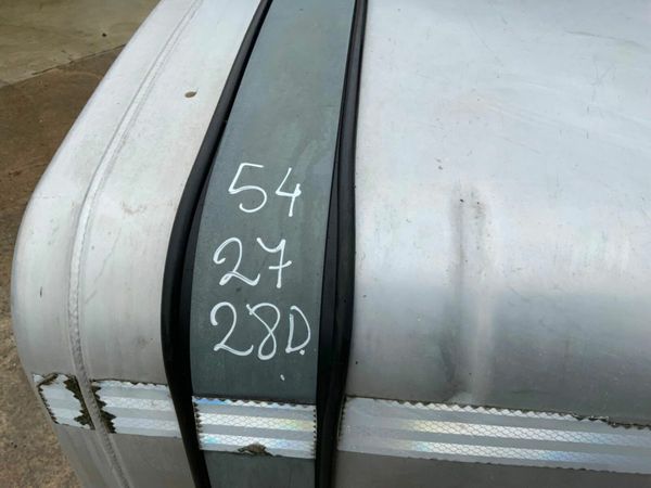 Man TGX FUEL TANK & CRADLE. 379091082